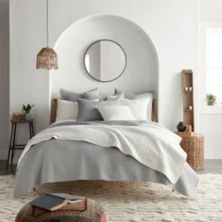 Mills Waffle Quilt And Pillow Sham Set - Levtex Home -Home Decoration Shop GUEST 08754047 f519 4889 934c 065436db9cb9