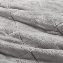 Campbell Reversible HeiQ Smart Temperature Down Alternative Bed Blanket 9 Campbell Reversible HeiQ Smart Temperature Down Alternative Bed Blanket -Home Decoration Shop GUEST 0f848207 7941 48a1 8cf9 8c91dc6a70fb