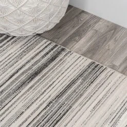 Austin Gradient Striped Area Rug - JONATHAN Y -Home Decoration Shop GUEST 2601747f e449 4161 a532 bd5621c37e8d