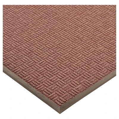 2'x3' Solid Doormat Burgundy/Black - HomeTrax 6 2'x3' Solid Doormat Burgundy/Black - HomeTrax - Image 4