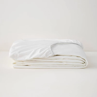 Machine Washable Waterproof Mattress Protector - Tuft & Needle 3 Machine Washable Waterproof Mattress Protector - Tuft & Needle