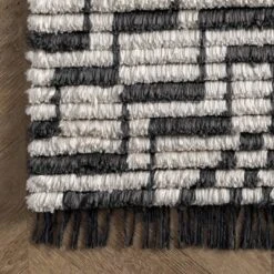 NuLOOM Celia Soft Shag Abstract Aztec Fringe Area Rug -Home Decoration Shop GUEST 7d8515af c31d 4015 aebd 1657868cc0e1