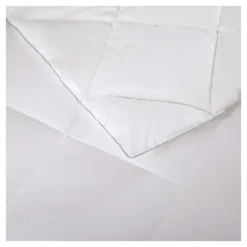 1000 Thread Count Cotton Blend Quilted Down Alternative Comforter
