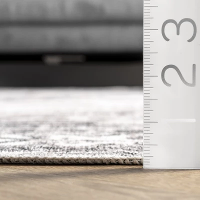 NuLOOM Gladys Machine Washable Vintage Medallion Area Rug 4 NuLOOM Gladys Machine Washable Vintage Medallion Area Rug - Image 2