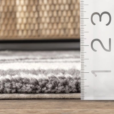 NuLOOM Sondra Machine Washable Wool Moroccan Diamond Area Rug 4 NuLOOM Sondra Machine Washable Wool Moroccan Diamond Area Rug - Image 2