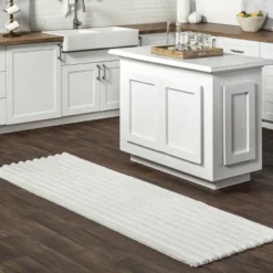 NuLOOM Kai Stripe Faux Rabbit Machine Washable Area Rug