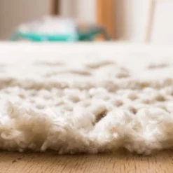 Darleen Rug Ivory - Safavieh -Home Decoration Shop GUEST ca917864 1e2c 4da0 90ad e5cc2590d93c